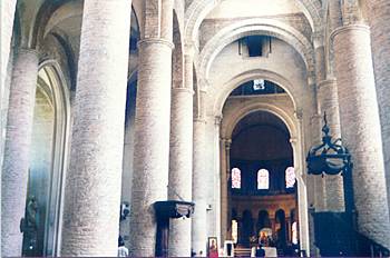 Hauptschiff von St. Philibert